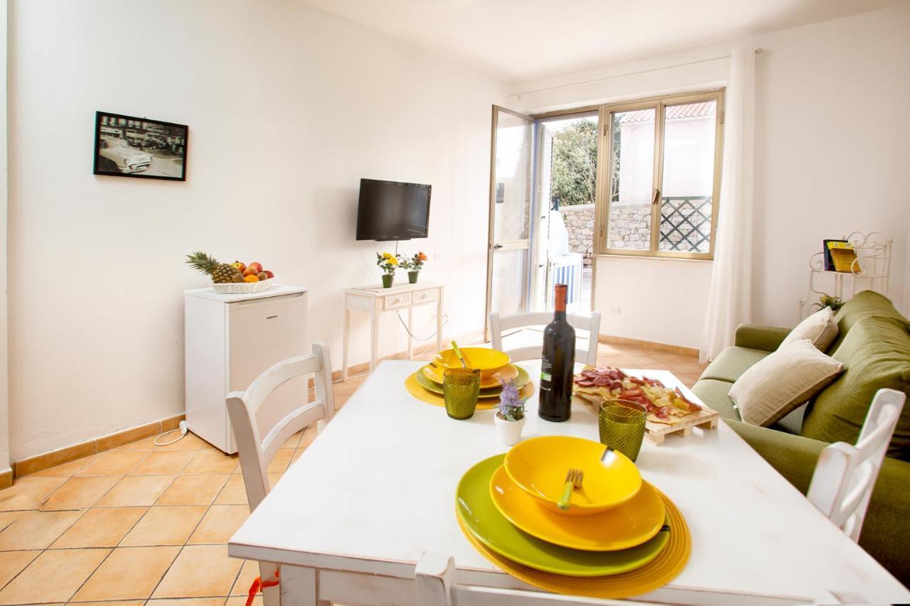 Appartamenti Lungoni Santa Teresa Gallura Extérieur photo