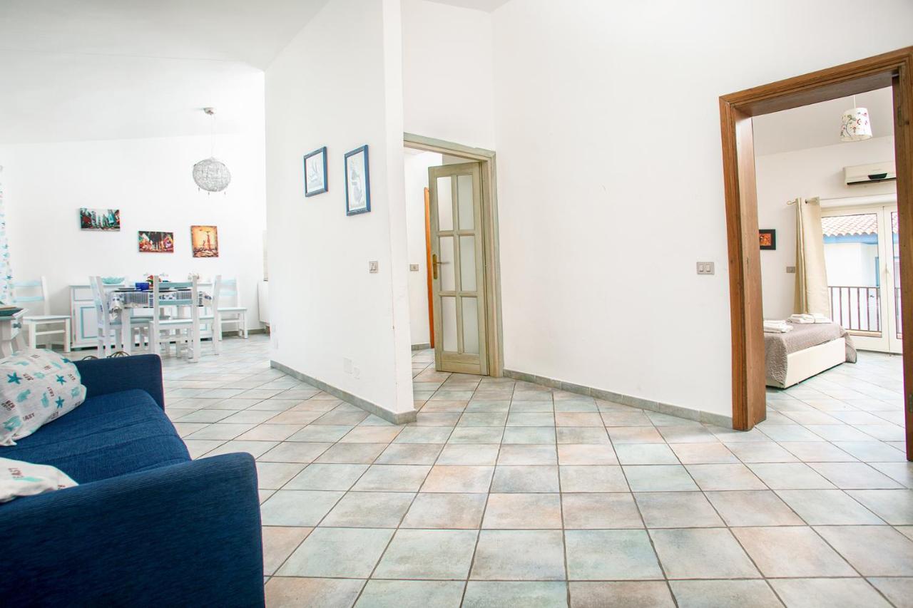 Appartamenti Lungoni Santa Teresa Gallura Extérieur photo